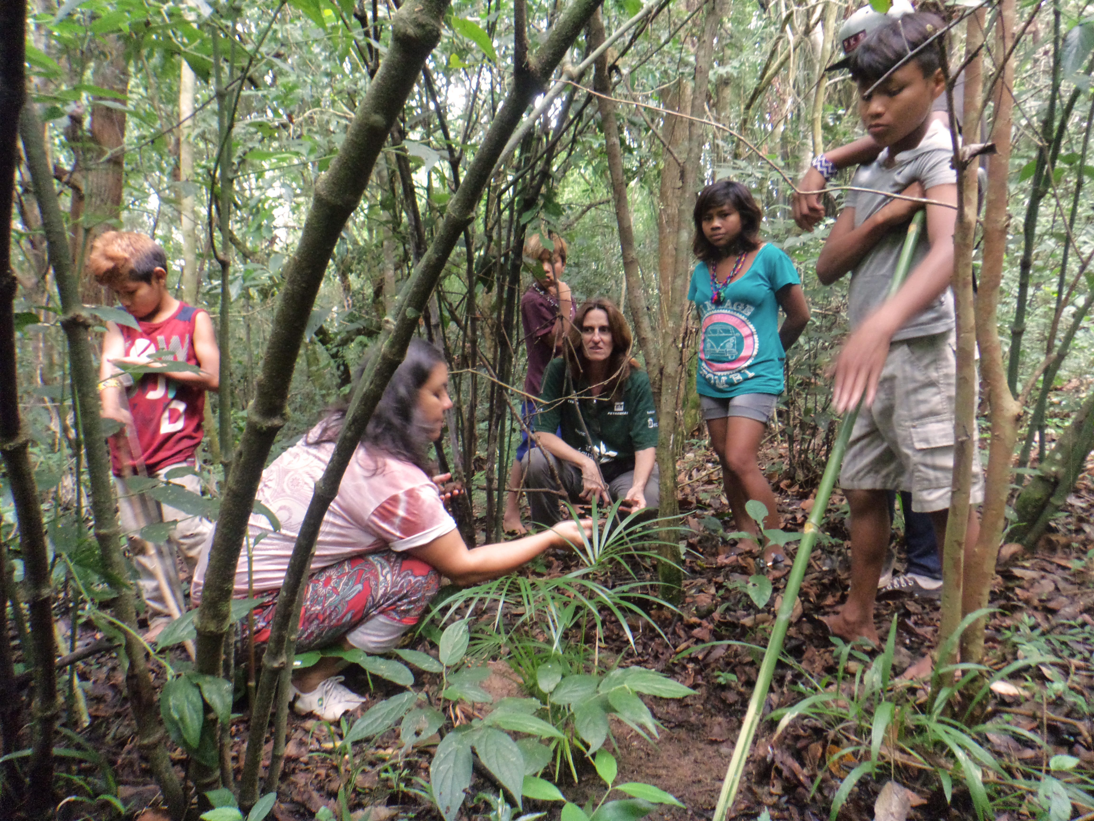  Atividades de Educação Ambiental na Escola Indígena da Aldeia Campo Bonito